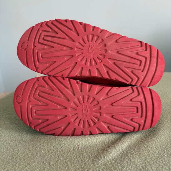 UGG Australia‎ Neumel Red Boots for Men, Size 11 main image 9
